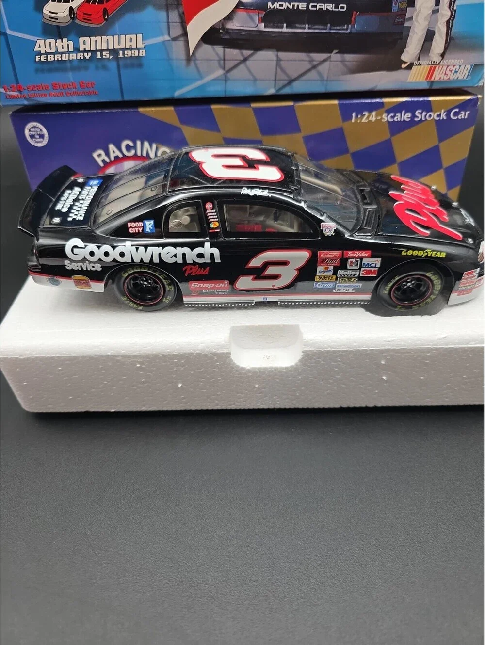 Action 1:24 Dale Earnhardt #3 Goodwrench Daytona 500 40th 1998 Monte Carlo Car